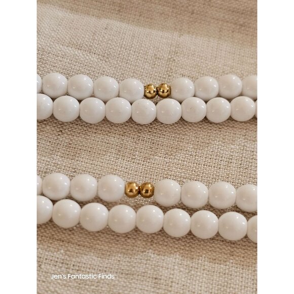 Monet Signed White & Gold Toned Beaded‎ Necklace 28" - Picture 2 of 5